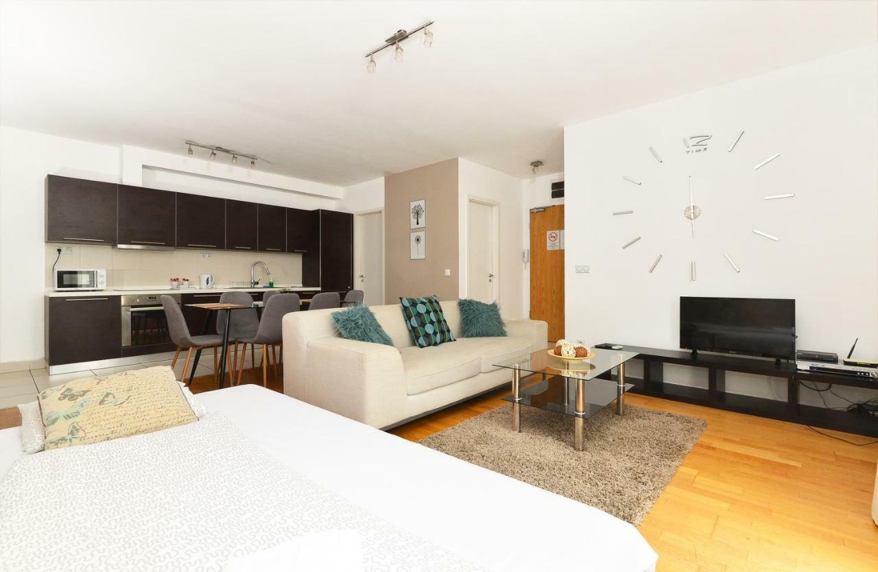 Quality Point Apartments 0-24 Reception Budapest Ngoại thất bức ảnh